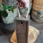 Деревянный короб для бутылки спиртного  Plywood